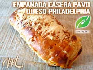 NAPOLITANA de pavo y queso Philadelphia